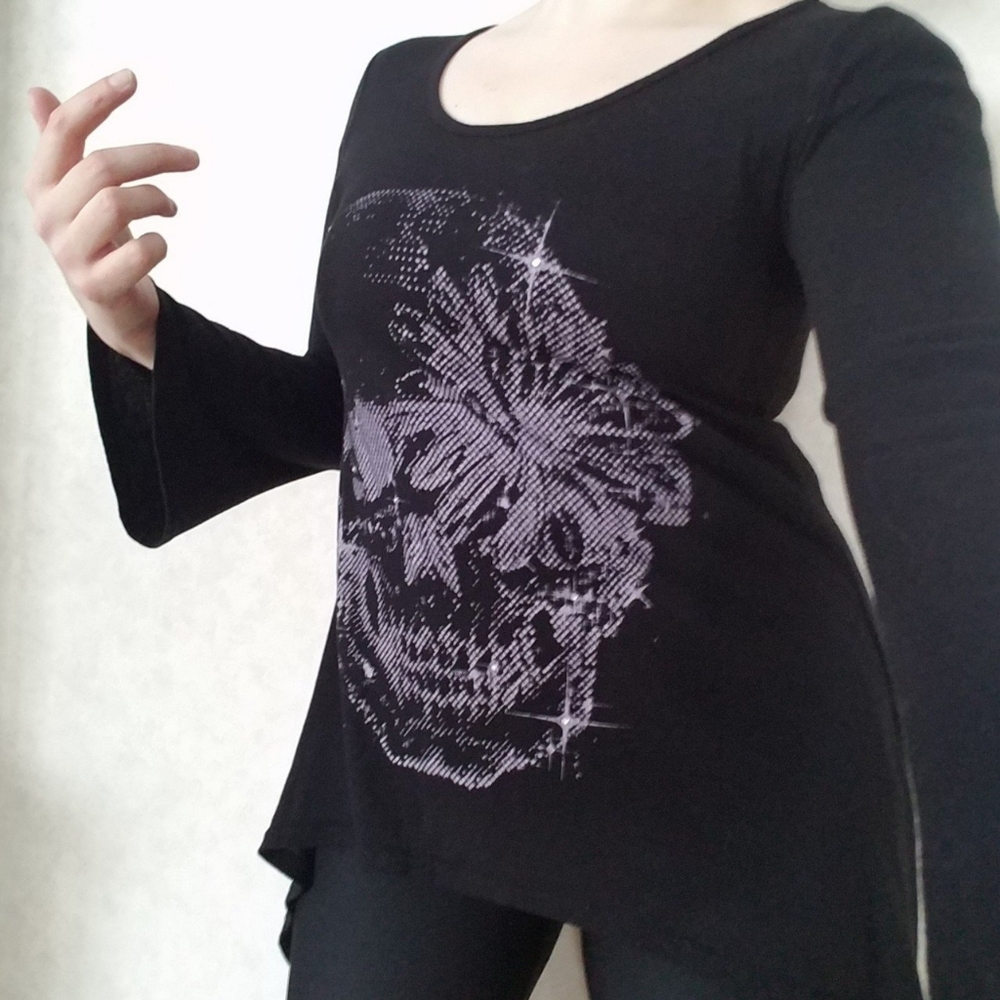 Black Long Sleeve Skull Shirt